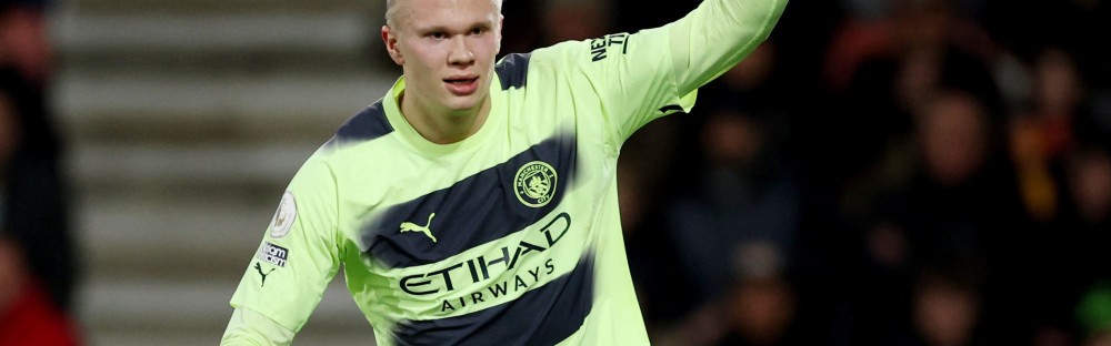  哈兰德戴帽创纪录，曼城血洗伯恩茅斯  