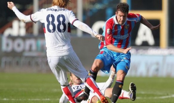  意甲首轮冷门频出，升班马掀翻豪门  