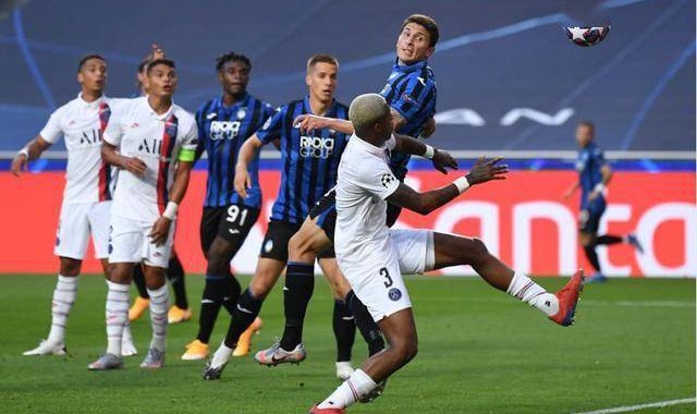  巴黎圣日耳曼客场逆转击败里昂，积分榜领跑优势扩大  