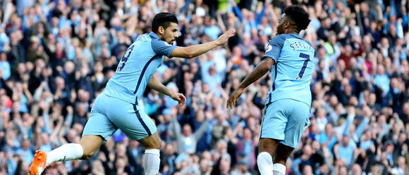  利物浦绝杀曼联展韧性，双红会演绎经典攻防大战